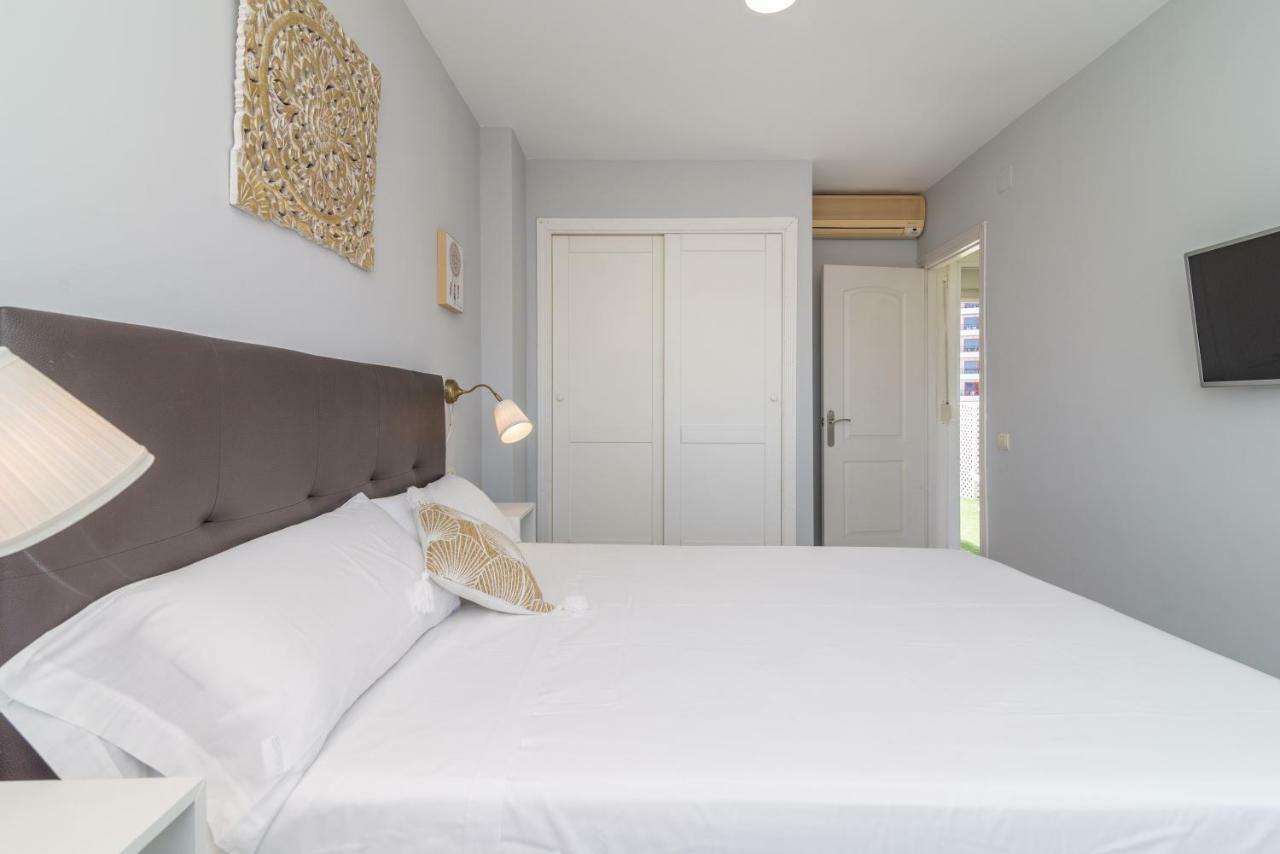 Ola Blanca Apartment Торемолинос Екстериор снимка